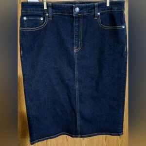 Lauren Ralph Lauren Sunset Indigo Wash Denim Mid Rise Pencil Skirt.